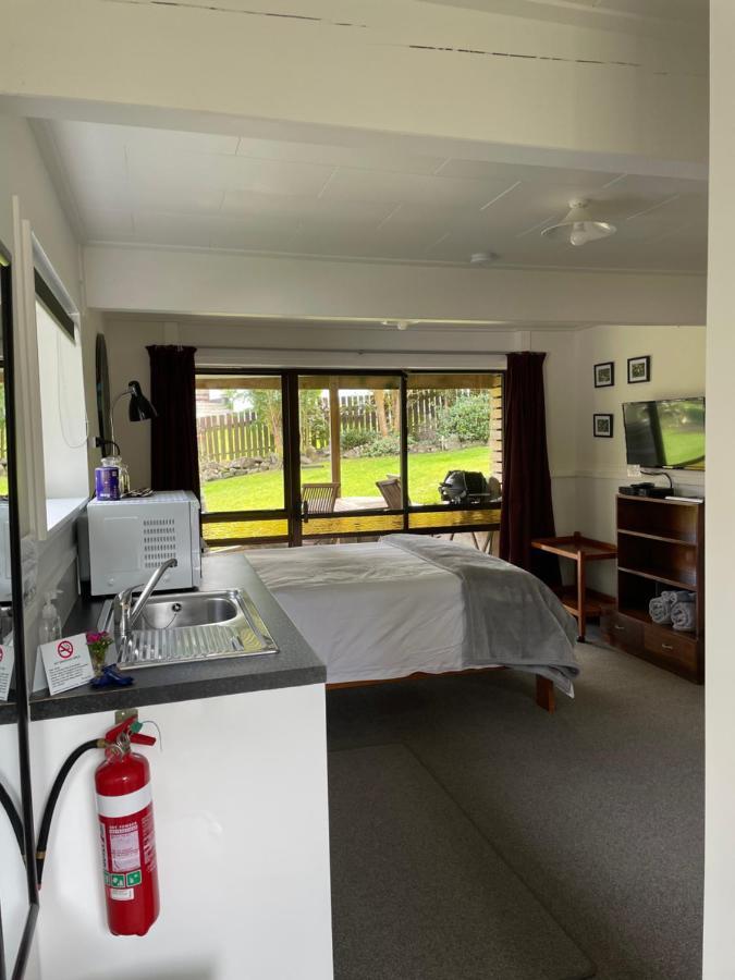 Hill'S Hideaway Hotel Dargaville Exterior foto